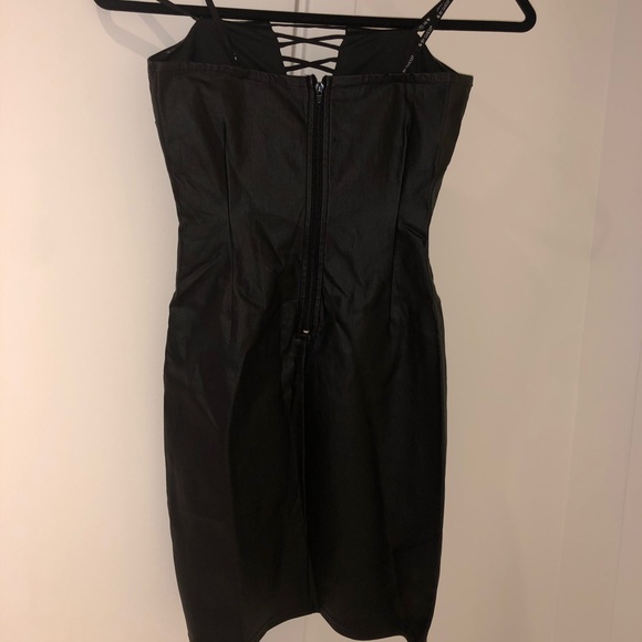 Mini black dress - Picture 2 of 2
